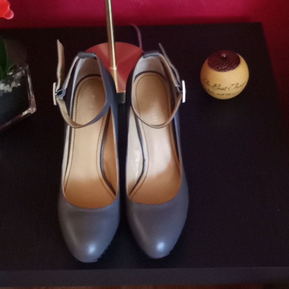 🦈Nine West heels🦈